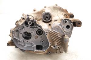 Yamaha - 01 Yamaha Kodiak 400 4x4 Crankcase Center Crank Case YFM400 - Image 1