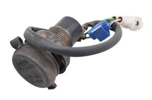 01 Yamaha Kodiak 400 4x4 12 Volt Accessory Outlet 12V YFM400F