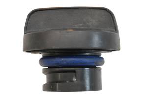 Polaris - 16 Polaris Slingshot SL Oil Filler Cap - Image 2