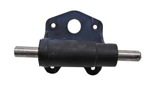 Bombardier - 03 Sea-Doo GTX DI Right Cylinder Support Assembly Bombardier - Image 1