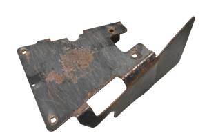 John Deere - 13 John Deere Gator XUV 825i Cv Guard Front Right - Image 5