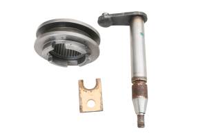 John Deere - 11 John Deere Gator XUV550 Shift Arm & Slider - Image 6