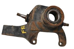 13 John Deere Gator XUV 825i Front Right Spindle Knuckle