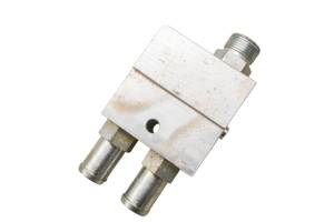 John Deere - 18 John Deere Gator RSX860M Coolant Line Block Fitting - Image 3