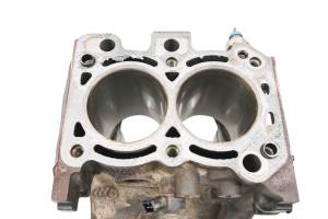 John Deere - 16 John Deere Gator XUV590i Crankcase Center Crank Case & Cylinders - Image 5
