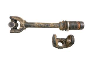 John Deere - 05 John Deere Trail Buck 650 4x4 Rear Drive Shaft - Image 2
