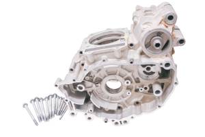 18 John Deere Gator RSX860M Crankcase Center Crank Case