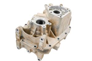 John Deere - 11 John Deere Gator XUV550 Transmission Gear Case Housing - Image 3