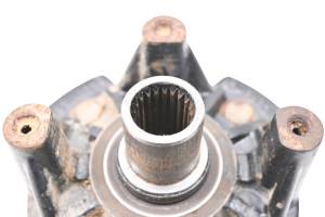 John Deere - 05 John Deere Trail Buck 500 4x4 Auto Rear Wheel Hub Left Right - Image 3