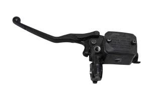 21 Can-Am Outlander 570 4x4 Front Brake Master Cylinder & Lever