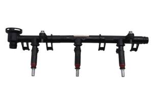 Sea-Doo - 06 Sea-Doo RXP 215 Fuel Rail & Injectors - Image 2
