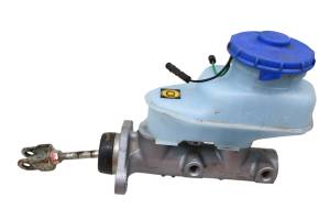Kubota - 16 Kubota RTV-X1100CW Brake Master Cylinder - Image 2