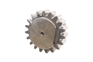 Kubota - 14 Kubota RTV 1140CPX 4x4 Governor Crank Gear - Image 3