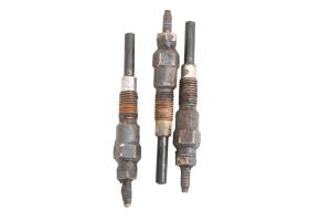 Kubota - 15 Kubota RTV-X900 Glow Plug - Image 3