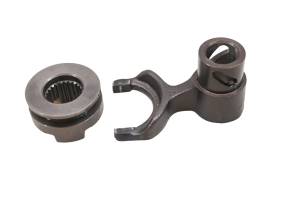 09 Kubota RTV500 Rear Differential Shift Fork & Coupler