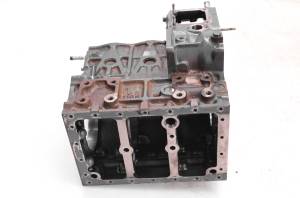 Kubota - 12 Kubota RTV1100 4x4 Crankcase Center Crank Case & Cylinders - Image 4