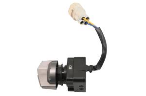 Yamaha - 24 Yamaha YXZ1000R SS Headlight Switch - Image 2
