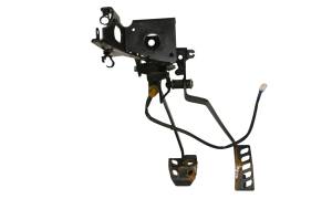 24 Yamaha YXZ1000R SS Gas Brake Pedal Assembly