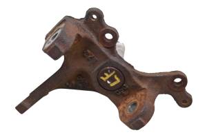 Suzuki - 07 Suzuki Ozark 250 2x4 Front Left Spindle Knuckle LTF250 - Image 3