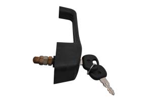 Kawasaki - 18 Kawasaki Mule 4000 2x4 Door Handle & Key KAF620 - Image 2