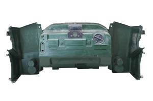 Kawasaki - 18 Kawasaki Mule 4000 2x4 Front Center Fender KAF620 - Image 3