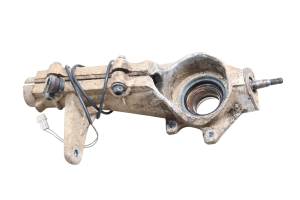 Polaris - 00 Polaris Scrambler 500 4x4 Front Left Spindle Knuckle - Image 2