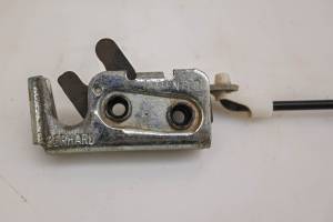 Can-Am - 13 Can-Am Commander 1000 XT Left Cargo Box Rod Bracket - Image 2
