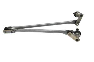 Can-Am - 13 Can-Am Commander 1000 XT Windshield Wiper Arms Brackets - Image 3
