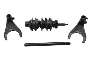 Can-Am - 13 Can-Am Commander 1000 XT Shift Forks & Drum - Image 1