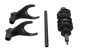 Can-Am - 13 Can-Am Commander 1000 XT Shift Forks & Drum - Image 2