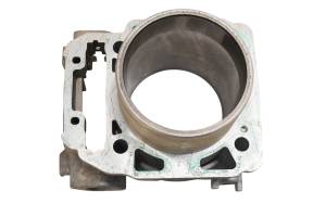 13 Can-Am Commander 1000 XT Rear Cylinder