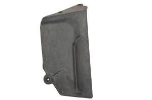 13 Can-Am Commander 1000 XT Front Right Deflector Cover