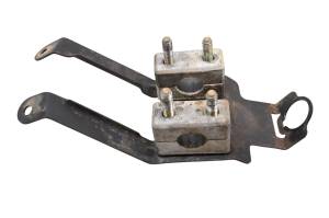 Arctic Cat - 07 Arctic Cat 700 4x4 EFI FIS Auto Instrument Pod Bracket & Handlebar Clamps - Image 1