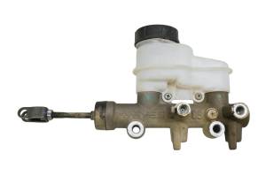 Kawasaki - 19 Kawasaki Mule Pro-DX EPS Rear Brake Master Cylinder KAF1000E - Image 2