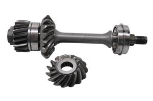 07 Arctic Cat 700 4x4 EFI FIS Auto Transmission Bevel Gears Output Shaft