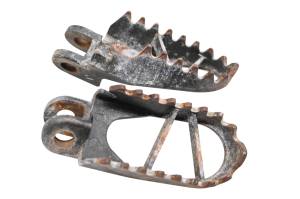 Suzuki - 00 Suzuki DRZ400E Foot Pegs - Image 2