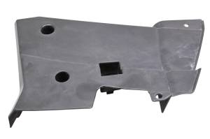 Bombardier - 05 Can-Am Outlander 400 XT 4x4 Right Side Inner Fender Bombardier - Image 1