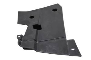 Bombardier - 05 Can-Am Outlander 400 XT 4x4 Right Side Inner Fender Bombardier - Image 2