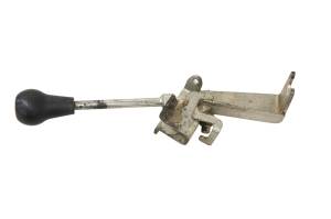 Kubota - 18 Kubota RTV-X900W 4Wd Lever & Bracket - Image 3