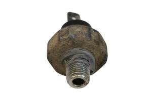 Kubota - 18 Kubota RTV-X900W Oil Pressure Switch - Image 3