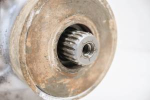 Can-Am - 18 Can-Am Commander Max 1000 XT Rear Differential - Image 4