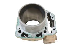 Can-Am - 18 Can-Am Commander Max 1000 XT Front Cylinder - Image 4