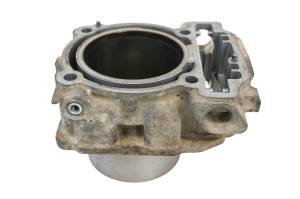 Can-Am - 18 Can-Am Commander Max 1000 XT Rear Cylinder - Image 2