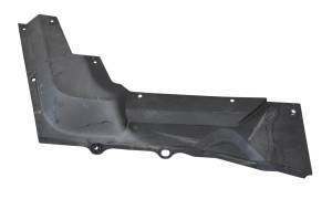 18 Can-Am Commander Max 1000 XT Right Side Center Console Cover