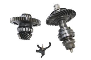 18 Can-Am Commander Max 1000 XT Transmission Bevel Gears Output Shaft