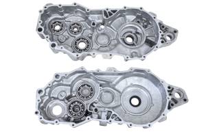 Kawasaki - 19 Kawasaki Mule Pro-DXT Transmission Gear Case Housing KAF1000A - Image 3