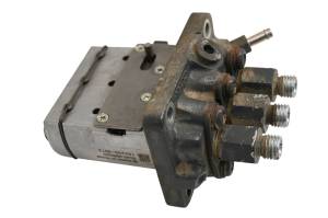 Kubota - 18 Kubota RTV-X900W Injector Pump - Image 2