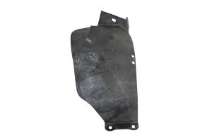 18 Can-Am Commander Max 1000 XT Brake Master Cylinder Cover Guard