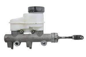 Kawasaki - 19 Kawasaki Mule Pro-DXT Front Brake Master Cylinder KAF1000A - Image 2