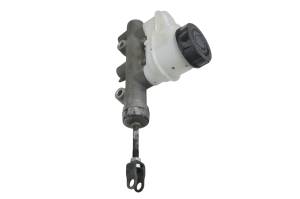 Kawasaki - 19 Kawasaki Mule Pro-DXT Front Brake Master Cylinder KAF1000A - Image 3
